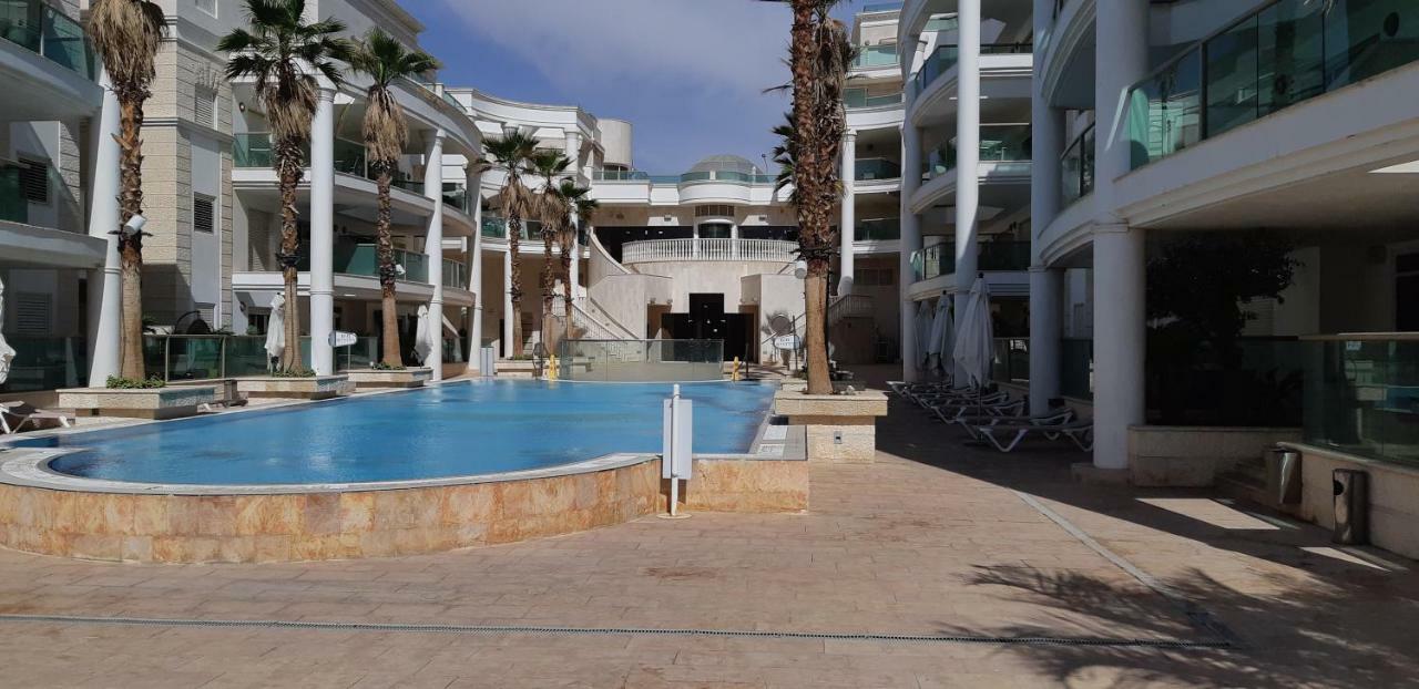 Milana'S Deluxe With Big Patio And Pool Apartment เอลัต ภายนอก รูปภาพ